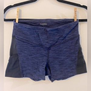 Manduka, Heather Blue & Black Yoga/Workout Shorts, w/Side Pockets! Size S.